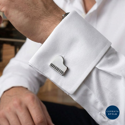 Mancornas Silver Piano